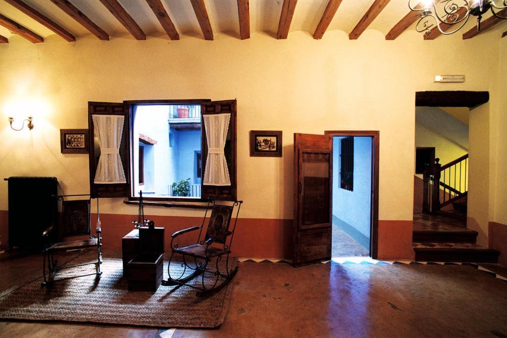 Hospederia Meson De La Dolores Calatayud Exterior foto